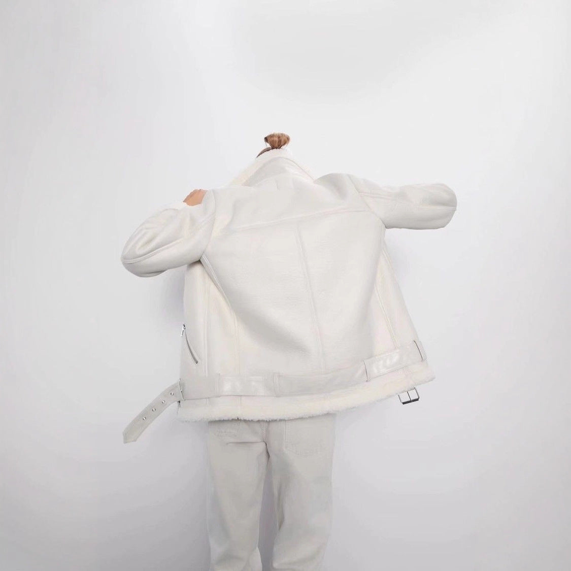 Winter Fashion Fur-Lined Thickened Lapel Long-Sleeve Diagonal Zipper Belt Women's Leather Jacket